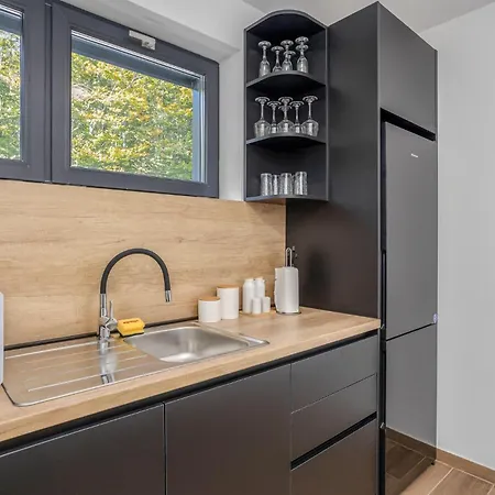 Awesome In With Kitchen